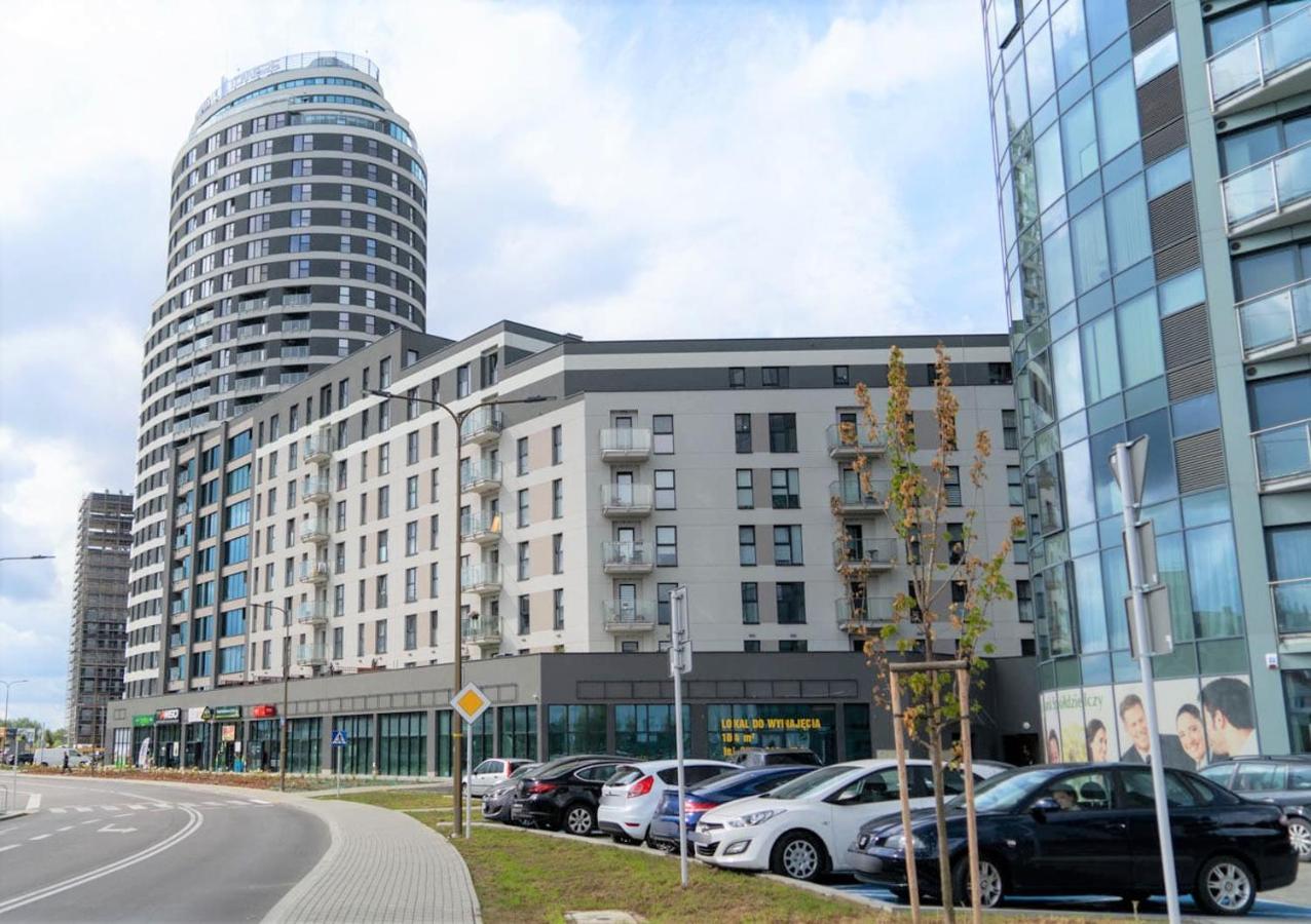 Capital Towers - Apartament Green Z Widokiem Na Rzeke رشيشوف المظهر الخارجي الصورة