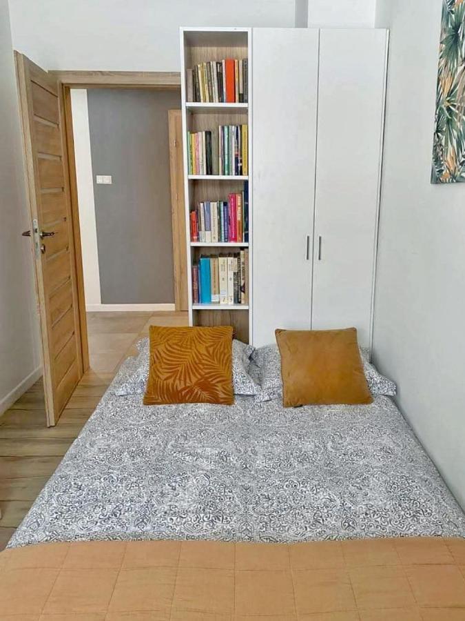 Capital Towers - Apartament Green Z Widokiem Na Rzeke رشيشوف المظهر الخارجي الصورة